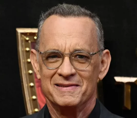 Tom Hanks comercial inteligência artificial