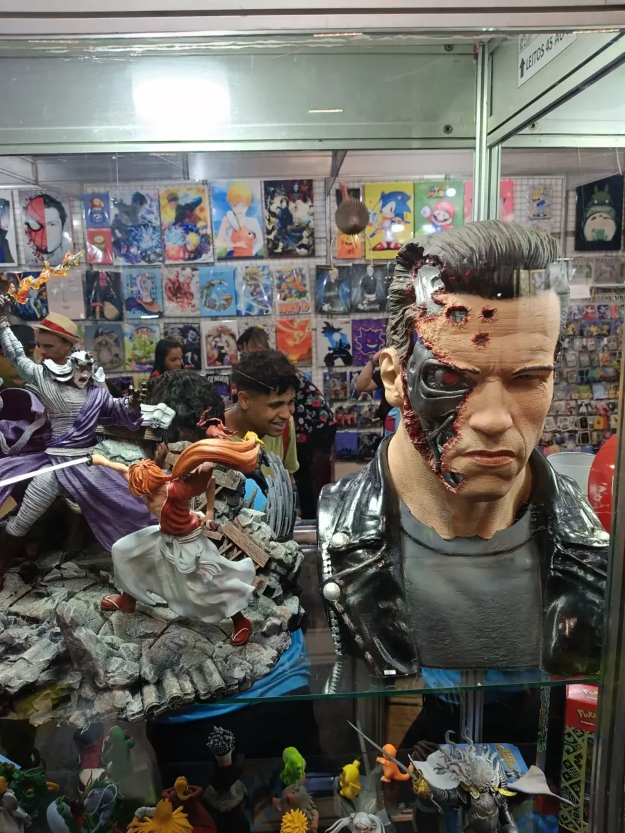 t800 exterminador do futuro anime friends colecionavel